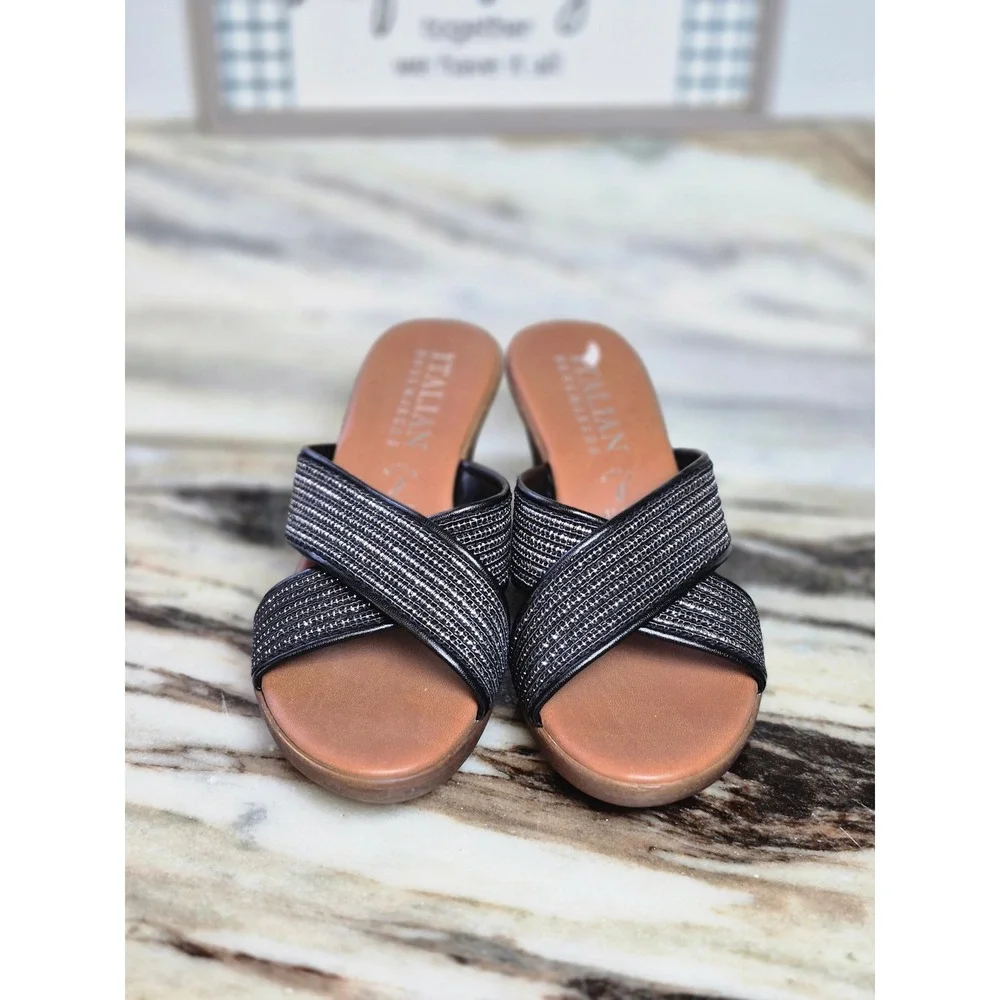 Italian Shoemakers Womens‎ Black Silver Shimmer Crisscross Wedge Sandals Size 7